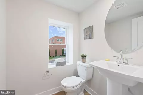 4307 Buchanan Ave, Baltimore, MD 21211 photo 16