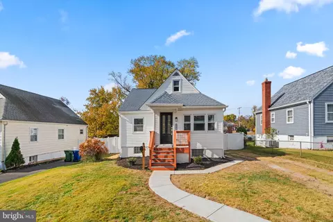 5708 Fair Oaks Ave, Baltimore, MD 21214