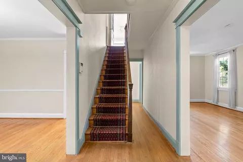 5006 Greenleaf Rd, Baltimore, MD 21210 photo 5