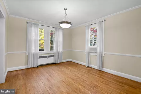 5006 Greenleaf Rd, Baltimore, MD 21210 photo 17