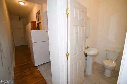 Entry Way - 2234 Eutaw Pl, Baltimore, MD 21217 photo 2 of 3