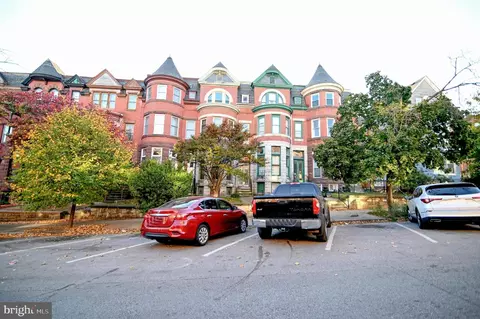 Exterior - 2234 Eutaw Pl, Baltimore, MD 21217 photo 3 of 5