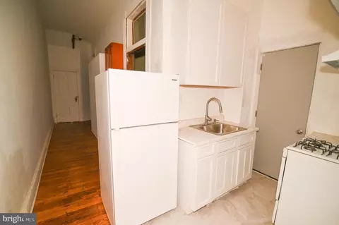 Entry Way - 2234 Eutaw Pl, Baltimore, MD 21217 photo 1 of 3