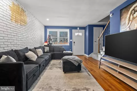 1106 Cooks Ln, Baltimore, MD 21229