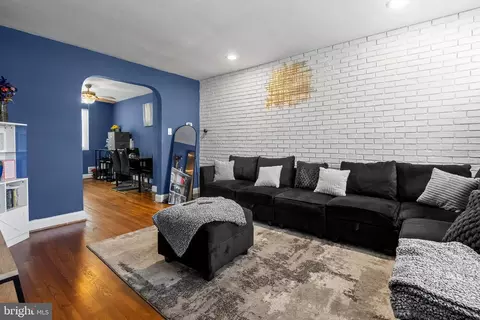 1106 Cooks Ln, Baltimore, MD 21229 photo 2