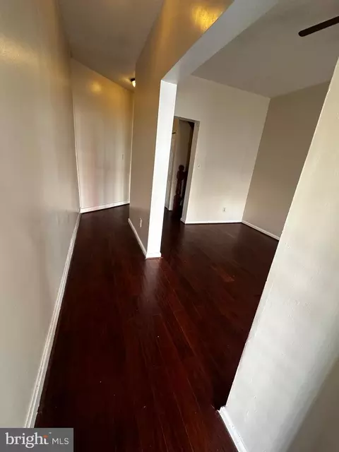 509 E 23rd St, Baltimore, MD 21218 photo 3