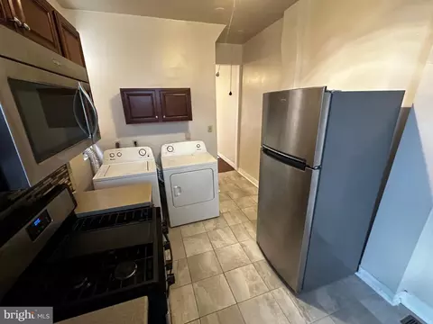 509 E 23rd St, Baltimore, MD 21218 photo 8