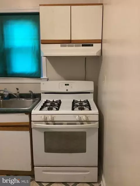 Other - 4904 Grindon Ave, Baltimore, MD 21214 photo 3 of 14