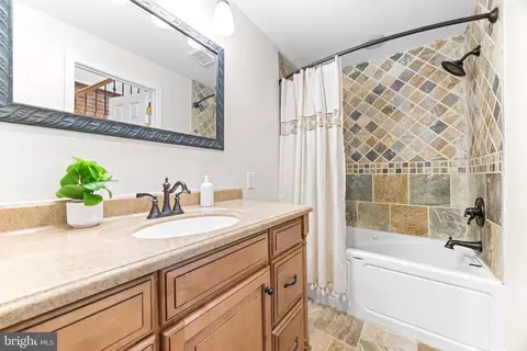 1425 Covington St, Baltimore, MD 21230 photo 33