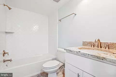 Bath - 3242 Odonnell St, Baltimore, MD 21224 photo 4 of 4