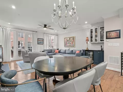 Dining - 2616 Lighthouse Ln, Baltimore, MD 21224 photo 3 of 4