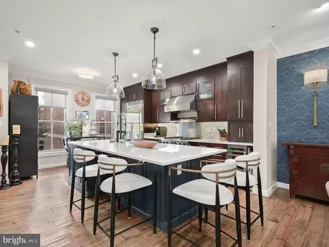 Kitchen - 2616 Lighthouse Ln, Baltimore, MD 21224 photo 5 of 9