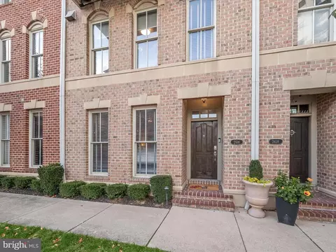 Exterior - 2616 Lighthouse Ln, Baltimore, MD 21224 photo 2 of 6