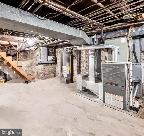 1428 John St, Baltimore, MD 21217 photo 48