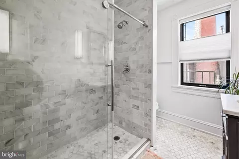 1428 John St, Baltimore, MD 21217 photo 41