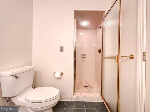 10 E Lee St #1807, Baltimore, MD 21202 photo 19