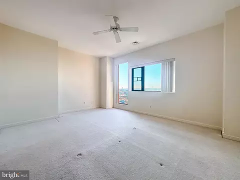10 E Lee St #1807, Baltimore, MD 21202 photo 13