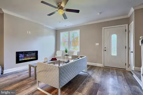 4313 Hamilton Ave, Baltimore, MD 21206 photo 8