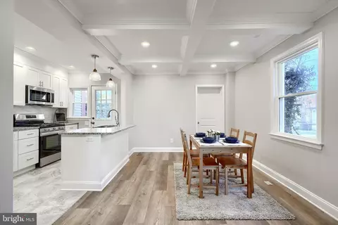 4313 Hamilton Ave, Baltimore, MD 21206 photo 9