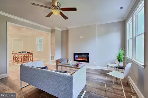 4313 Hamilton Ave, Baltimore, MD 21206 photo 4