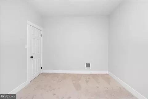 Bedroom - 5400 Mayview Ave, Baltimore, MD 21206 photo 1 of 4