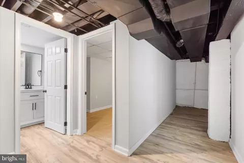 Entry Way - 5400 Mayview Ave, Baltimore, MD 21206 photo 6 of 6