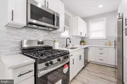 Kitchen - 5400 Mayview Ave, Baltimore, MD 21206 photo 3 of 3