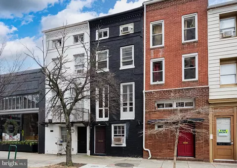 Exterior - 1106 Cathedral St, Baltimore, MD 21201 photo 3 of 3