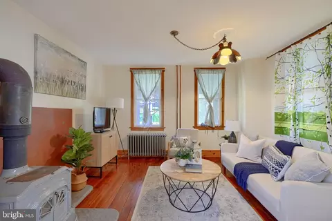 2815 Hamilton Ave, Baltimore, MD 21214 photo 9