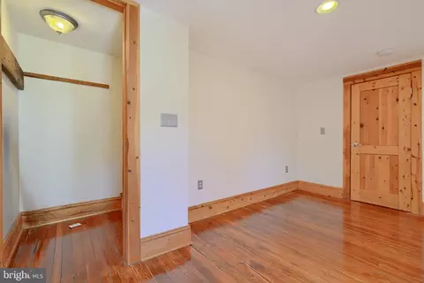 2815 Hamilton Ave, Baltimore, MD 21214 photo 33
