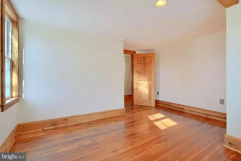 2815 Hamilton Ave, Baltimore, MD 21214 photo 30
