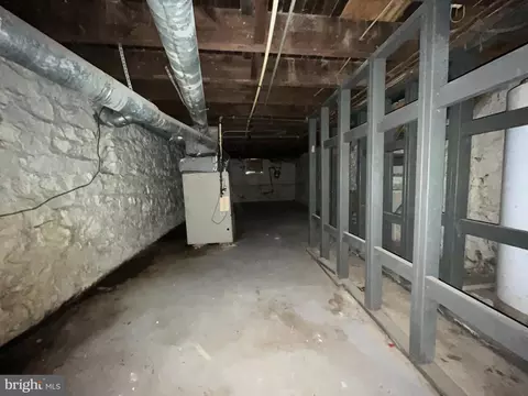 Entry Way - 2548 Frederick Ave, Baltimore, MD 21223 photo 10 of 10