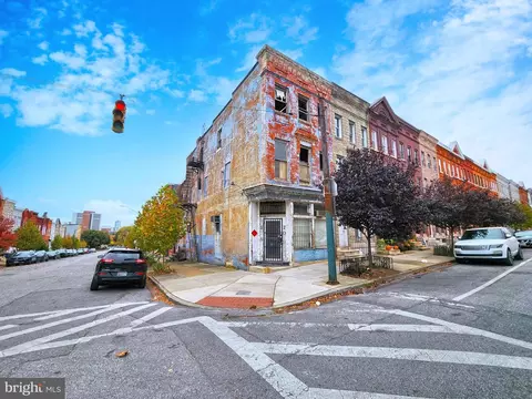 701 Dolphin St, Baltimore, MD 21217 photo 3