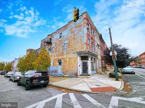 701 Dolphin St, Baltimore, MD 21217 photo 4