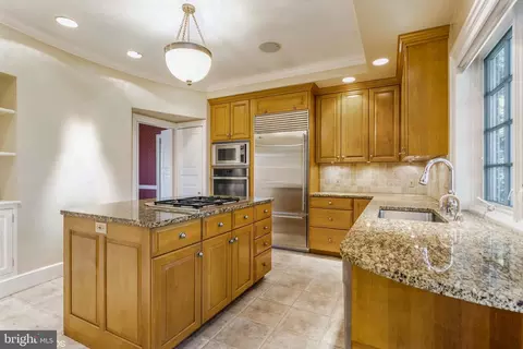Kitchen - 3500 Fallstaff Rd, Baltimore, MD 21215 photo 2 of 6