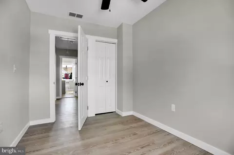 Entry Way - 4536 Marble Hall Rd, Baltimore, MD 21239 photo 2 of 3