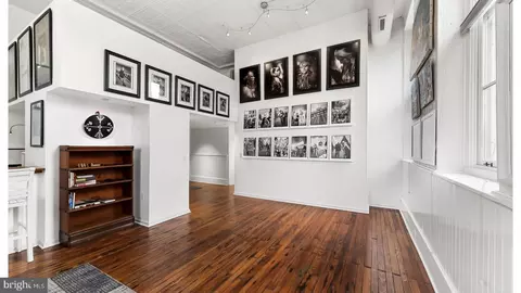 Entry Way - 112 E West St #202, Baltimore, MD 21230 photo 2 of 7
