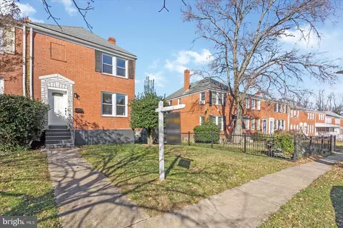 4036 Annellen Rd, Baltimore, MD 21215 photo 3