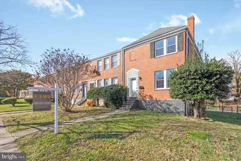 4036 Annellen Rd, Baltimore, MD 21215 photo 4