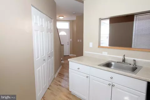 851 Carroll St, Baltimore, MD 21230 photo 9