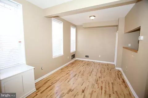 851 Carroll St, Baltimore, MD 21230 photo 5
