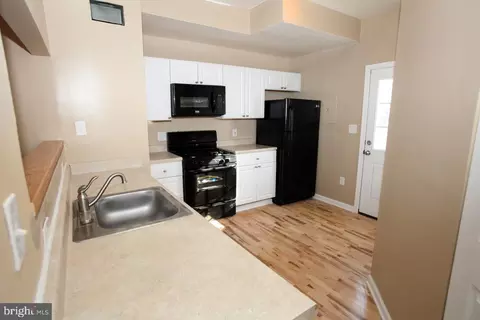 851 Carroll St, Baltimore, MD 21230 photo 10