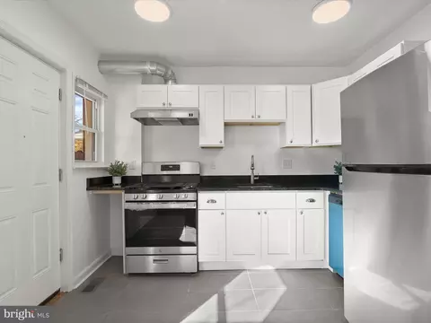 2014 Deering Ave, Baltimore, MD 21230 photo 12