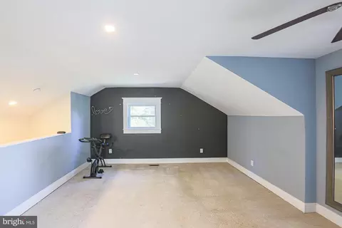 Entry Way - 6206 Everall Ave, Baltimore, MD 21206 photo 22 of 24