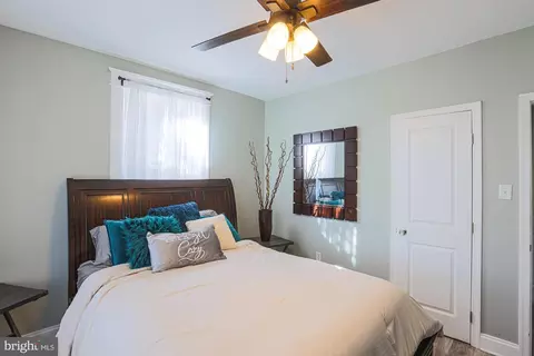 Bedroom - 6206 Everall Ave, Baltimore, MD 21206 photo 2 of 7
