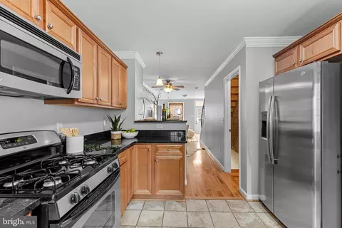 Kitchen - 514 S Decker Ave, Baltimore, MD 21224 photo 1 of 5
