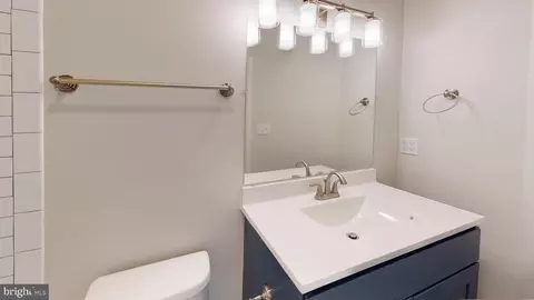 2218 E Madison St, Baltimore, MD 21205 photo 33