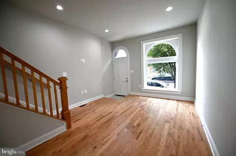 2218 E Madison St, Baltimore, MD 21205 photo 2
