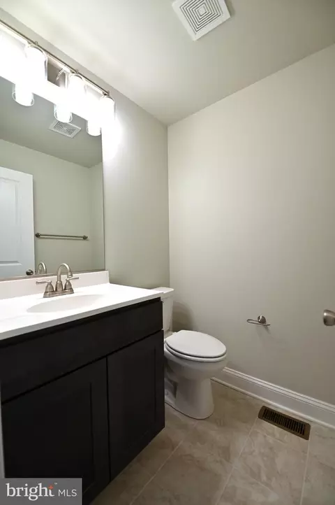 2218 E Madison St, Baltimore, MD 21205 photo 10