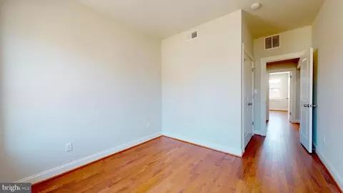 2218 E Madison St, Baltimore, MD 21205 photo 42